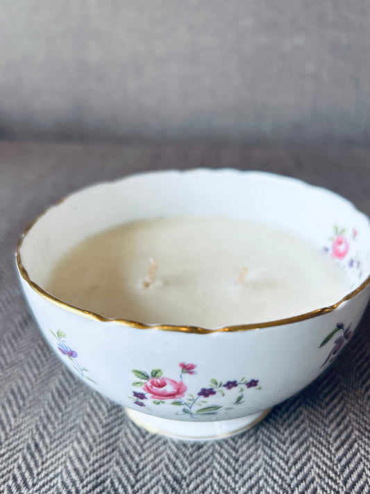 Ribbons and roses vintage china sugar bowl scented candle - 2 wick candle in Fig, Lime & Vetiver