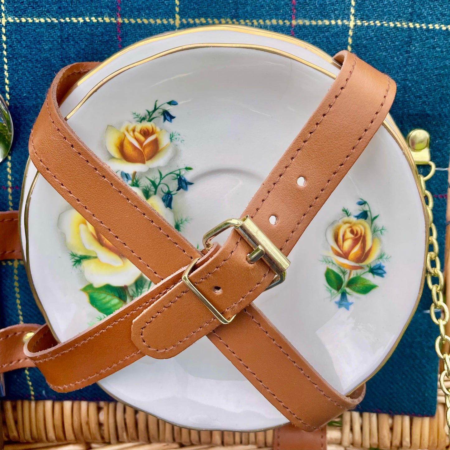 vintage china in a picninc hamper