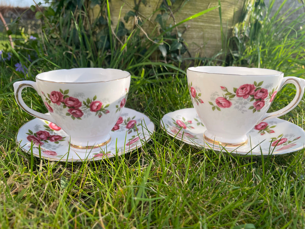Rosebud aftenoon tea for 2