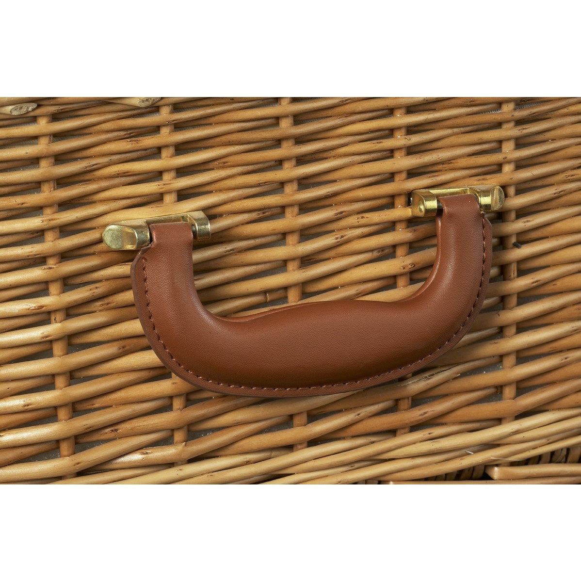leather handle on picnic hamper