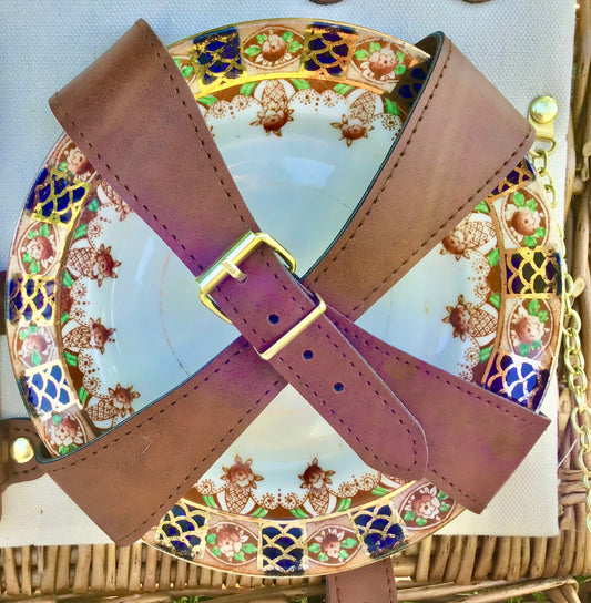 The Sussex ivory fitted hamper for 6