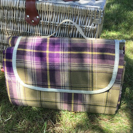 Waterproof backed tweed Picnic rugs