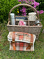 The Point to point -   A picnic basket for 2