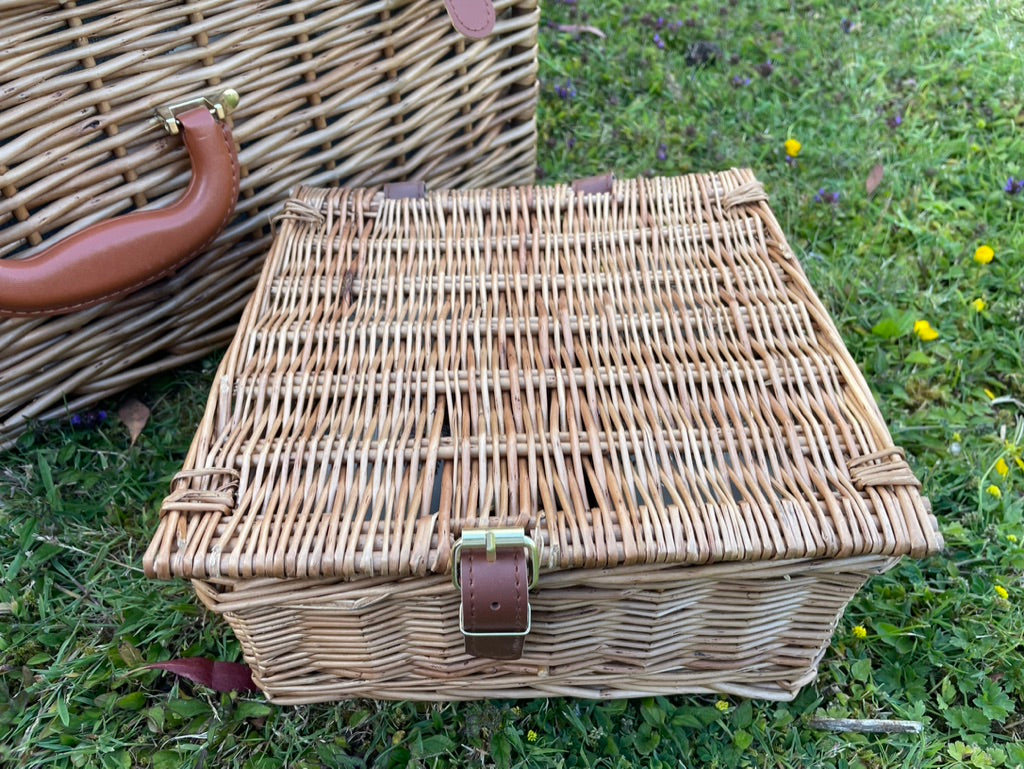 The Balmoral  - a leather trimmed picnic hamper for 4