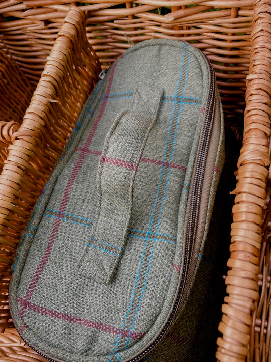zipped chiller pouch