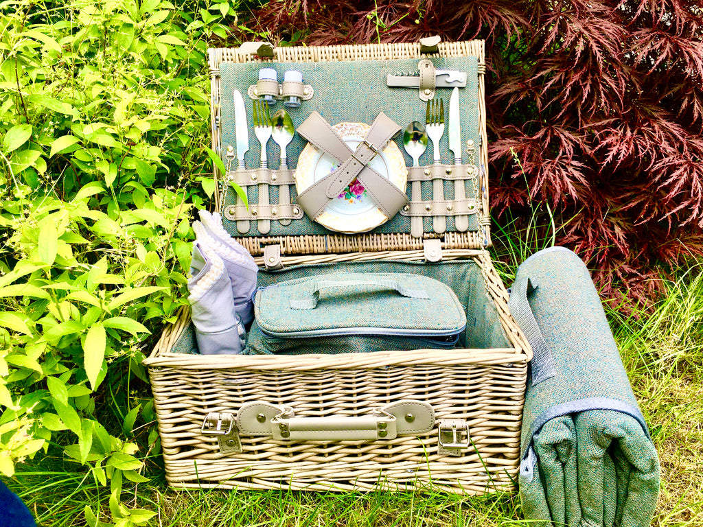 tweed picnic basket