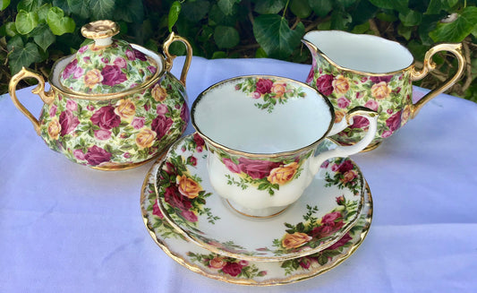 Royal Doulton Old Country Roses tea for one
