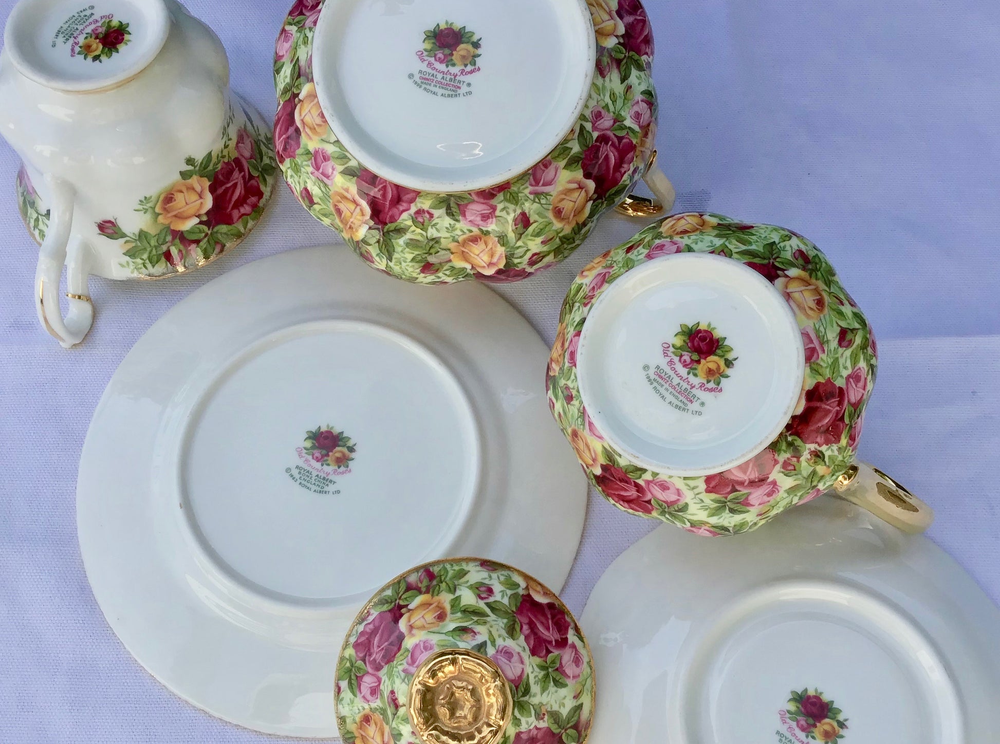 Royal albert old country roses tea set 1962 cheap
