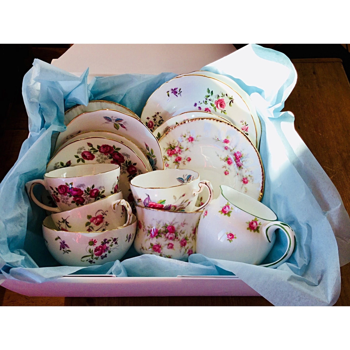  fine bone china English tea set for 4