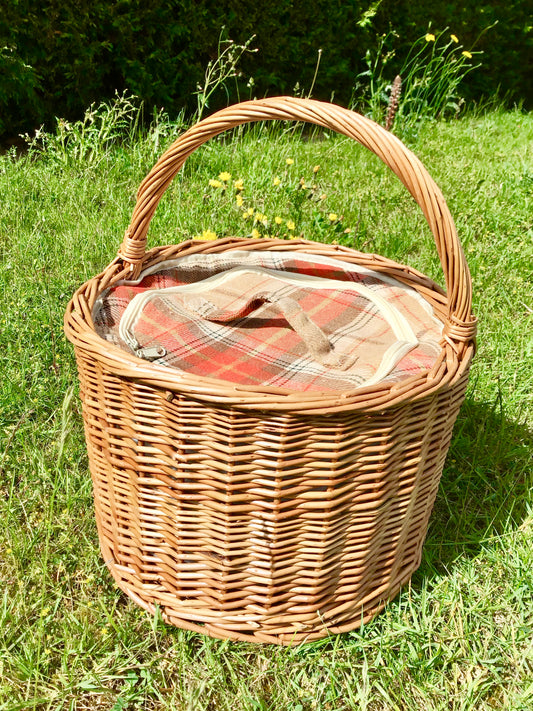 Autumn tweed round chiller basket