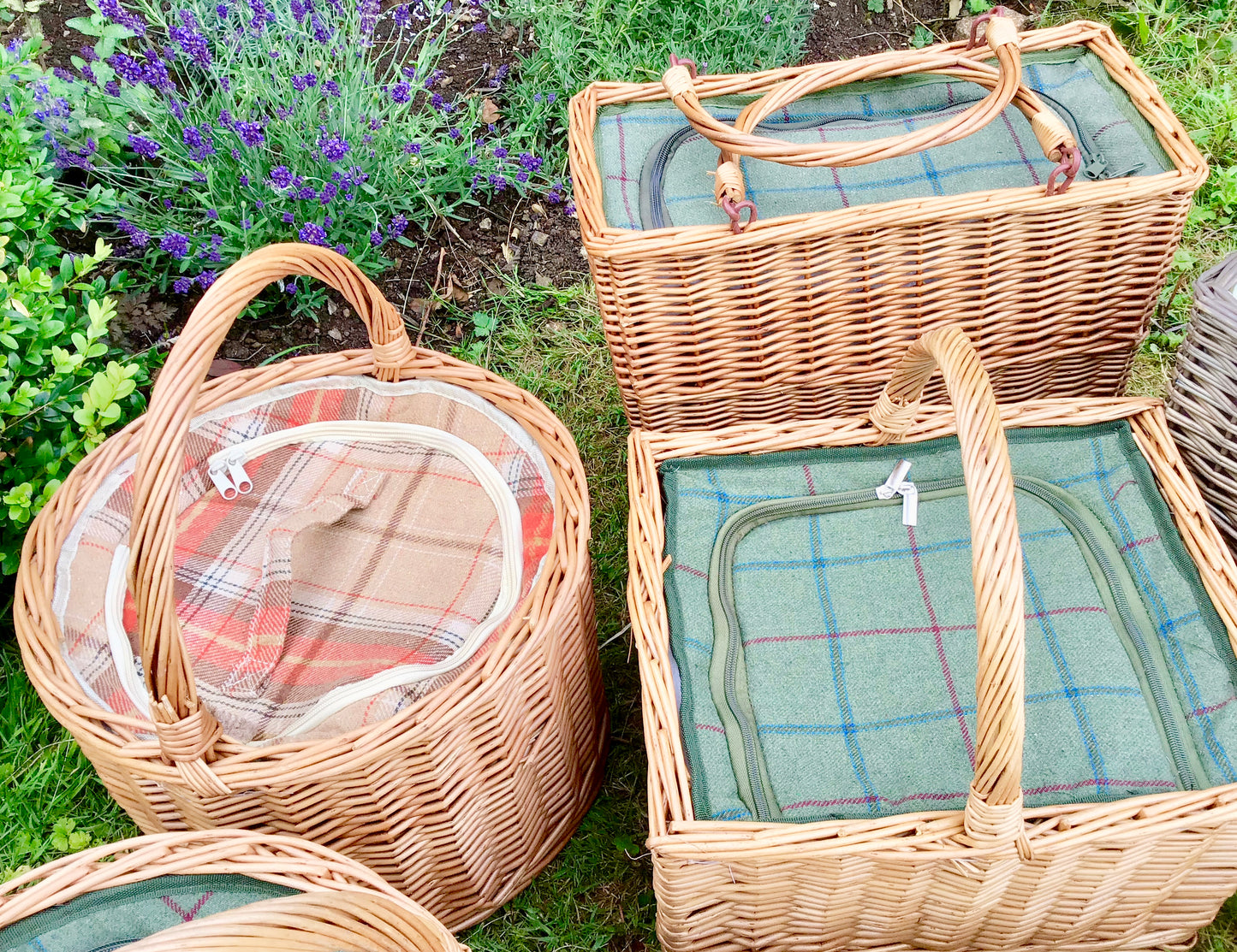 chiller willow baskets